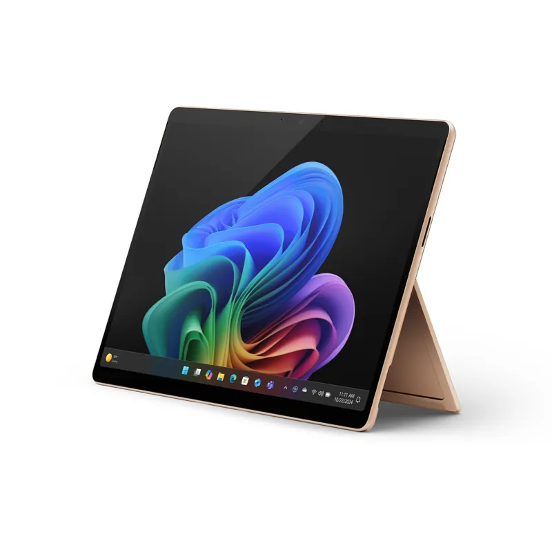 Microsoft Surface Pro Copilot PC Erã táctil de 13" | Snapdragon X Plus, 16 GB RAM | 512 GB SSD